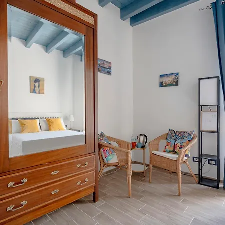 Old Town Vibe Pensjonat Bari